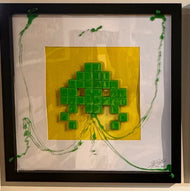 Space Invaders in green and yellow by Rolf Gruyters